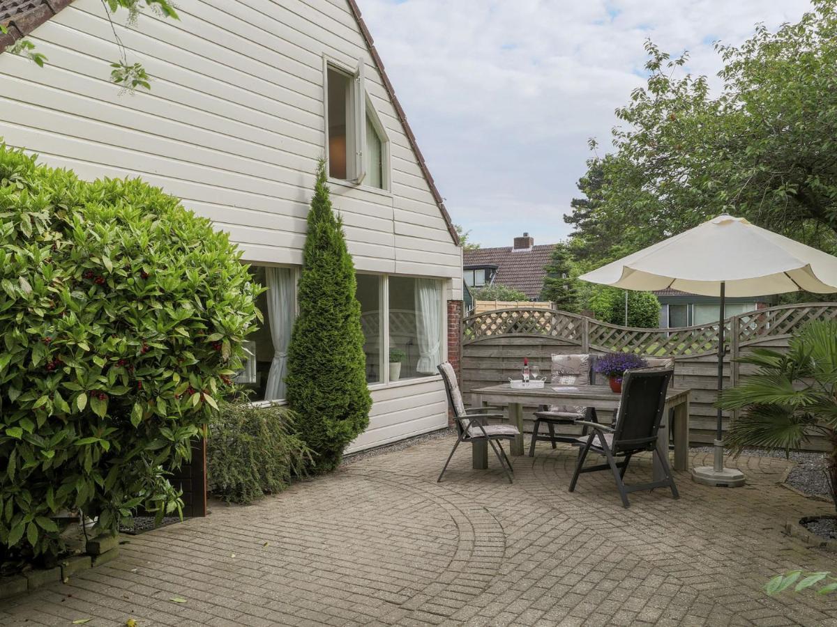 Cosy Holiday Home In Noordwijkerhout Near Lake Exterior foto